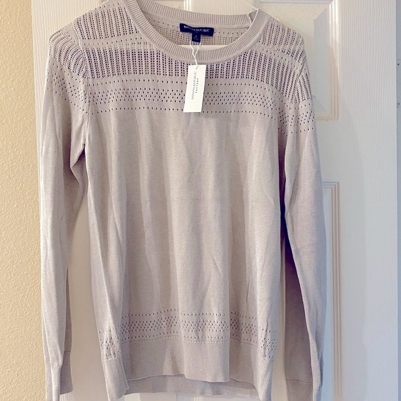 Banana Republic Factory Tops - Banana republic light weight long sleeve shirt